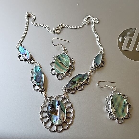 Abalone Earrings and Necklace 18" - Picture 2 of 9